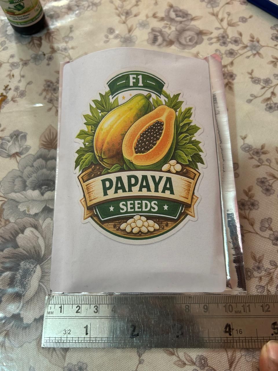 Hybrid Dwarf Papaya Seeds and Free Plant Growth Serum